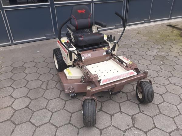 Grote foto grasshopper 100v 4x rd52 tuin en terras cirkelmaaiers