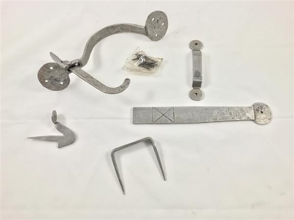 Grote foto klink set antiek slot met liftgrendel deurgrendel gemaakt van staal doe het zelf en verbouw materialen en producten