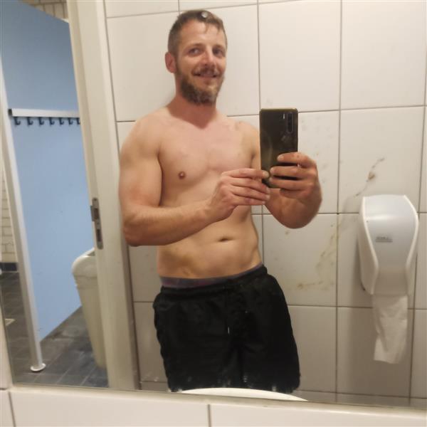 Grote foto ik zoek goede sex contacten en berichten man zoekt vrouw