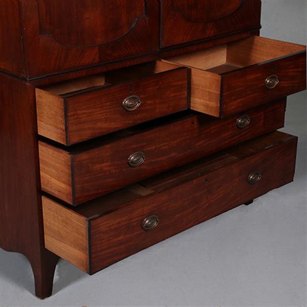 Grote foto strak en sober engels kabinet in prachtig donker mahonie 18e eeuws no.421010 antiek en kunst stoelen en banken