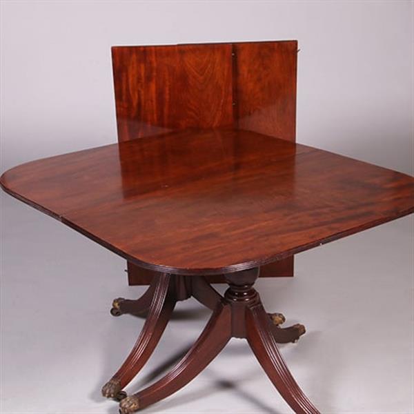 Grote foto engelse eetkamertafel waar heel goed armstoelen onder passen max lengte 2 22 m lang ca 1890 no.4120 antiek en kunst stoelen en banken