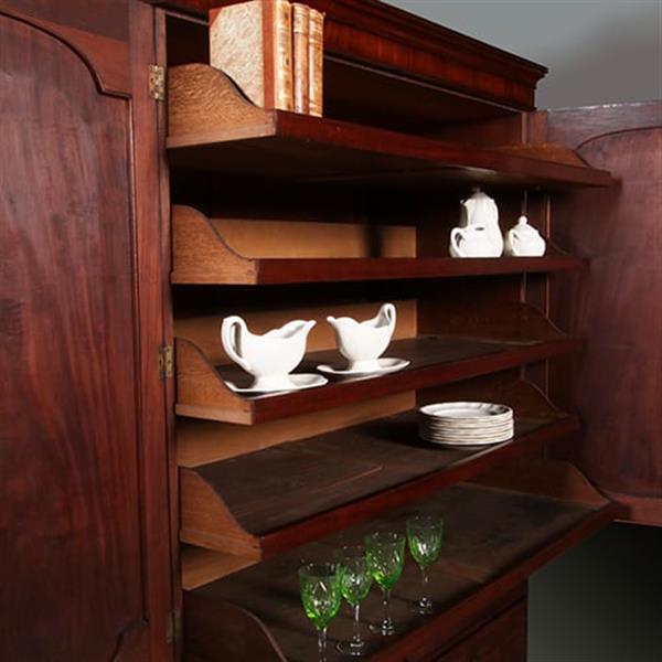 Grote foto strak en sober engels kabinet in prachtig donker mahonie 18e eeuws no.421010 antiek en kunst stoelen en banken