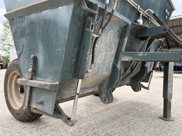 Grote foto doseerbak lava containerveld agrarisch algemeen