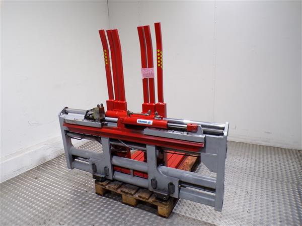 Grote foto durwen vorkenversteller triple outlet agrarisch heftrucks