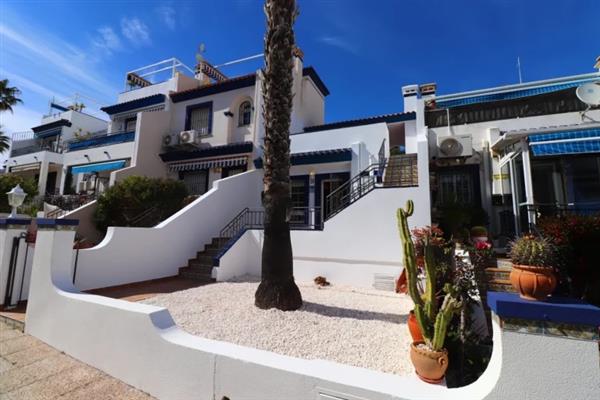 Grote foto uw eigen bungalow bij zwembaden in campoamor met huizen en kamers bestaand europa