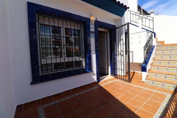 Grote foto uw eigen bungalow bij zwembaden in campoamor met huizen en kamers bestaand europa
