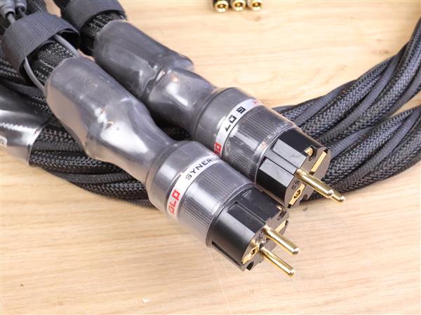 Grote foto synergistic research element cts analog high end audio power cables 1 5 metre 2 available audio tv en foto onderdelen en accessoires