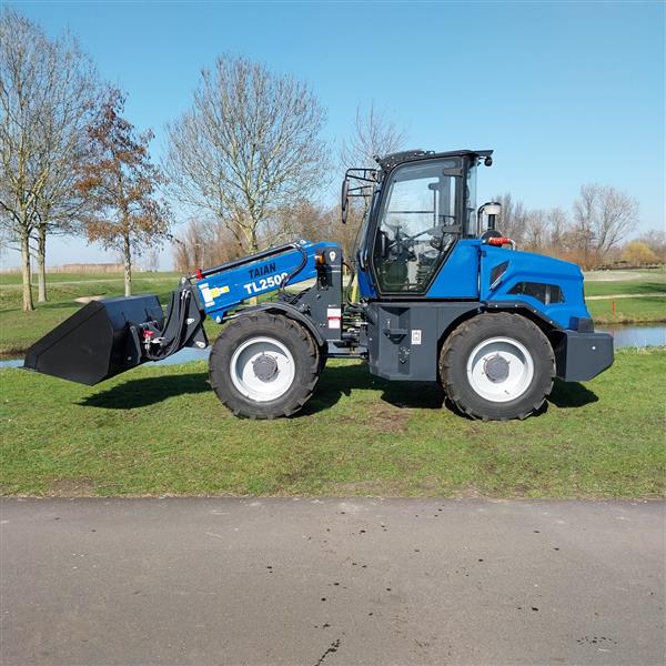 Grote foto swenson telescopische knikshovel tl2500 agrarisch tractoren