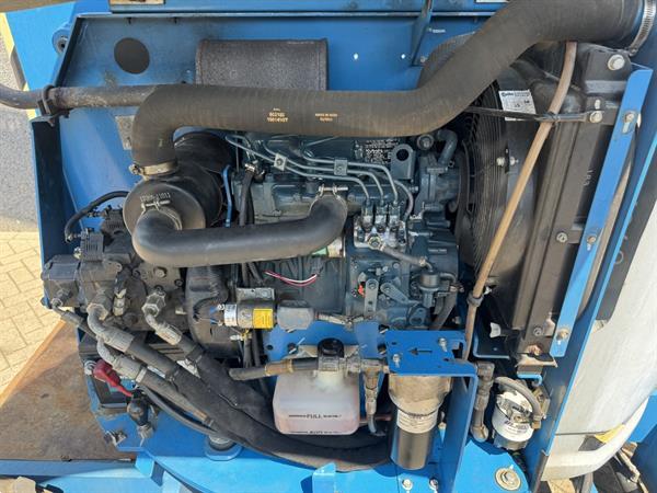 Grote foto genie z 34 22 knikarmhoogwerker arbeitsbuhne 12.5m werkhoogte 4x4 kubota diesel 2014 doe het zelf en verbouw hoogwerkers