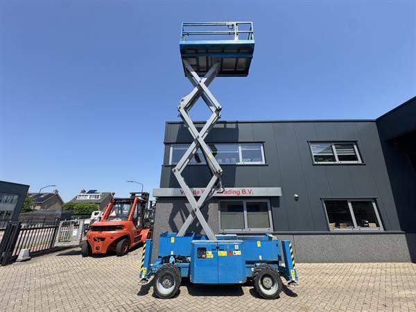 Grote foto genie gs 2669 rt hoogwerker arbeitsbuhne sciccor 10m werkhoogte 4x4 kubota diesel 2014 doe het zelf en verbouw hoogwerkers