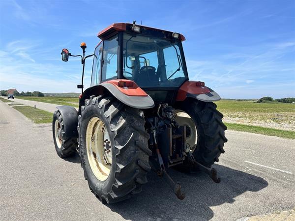 Grote foto new holland m100 agrarisch tractoren