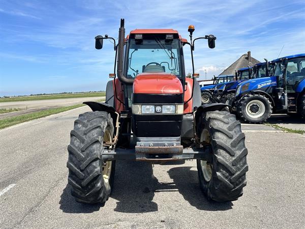 Grote foto new holland m100 agrarisch tractoren