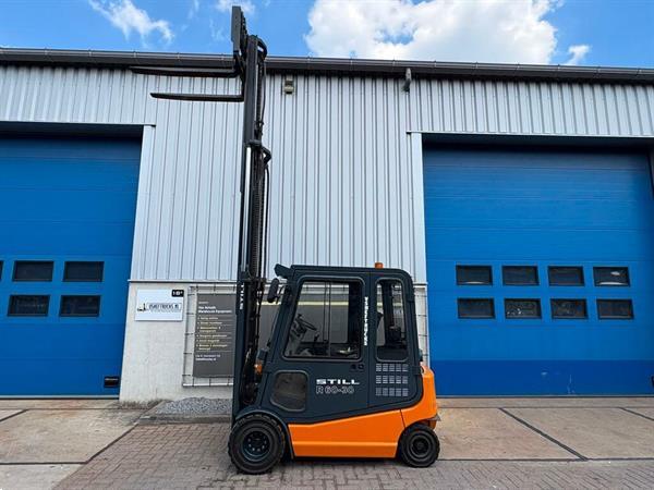 Grote foto vs 22942 elektrische triplex heftruck still r60 30 agrarisch heftrucks