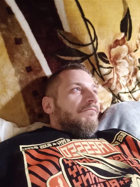 Grote foto ik nodig vrouwen dames en meisjes uit erotiek man zoekt vrouwelijke sekspartner