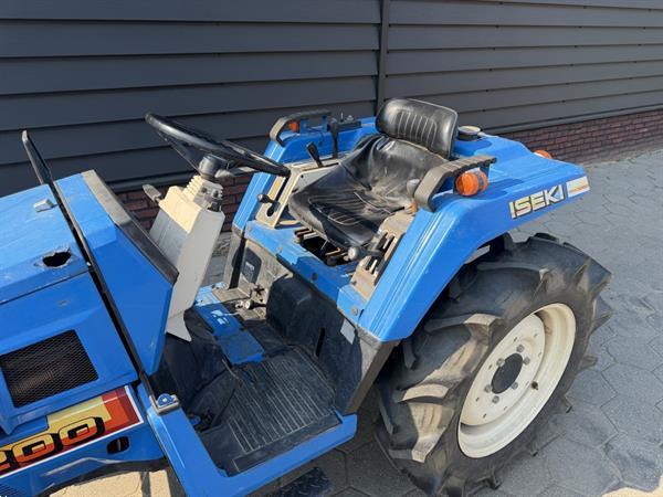 Grote foto iseki tu200 minitractor opknapper agrarisch tractoren