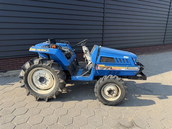 Grote foto iseki tu200 minitractor opknapper agrarisch tractoren