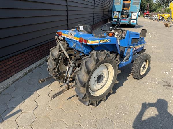 Grote foto iseki tu200 minitractor opknapper agrarisch tractoren