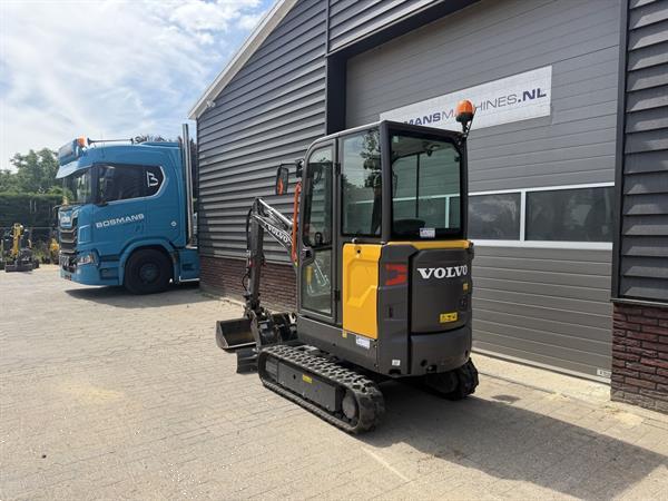 Grote foto volvo ec18e minigraver bj 2023 sloop sorteer functie 395 lease doe het zelf en verbouw kranen en graafmachines