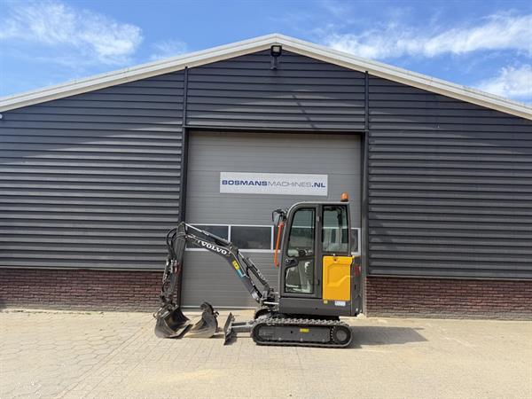 Grote foto volvo ec18e minigraver bj 2023 sloop sorteer functie 395 lease doe het zelf en verbouw kranen en graafmachines