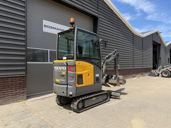 Grote foto volvo ec18e minigraver bj 2023 sloop sorteer functie 395 lease doe het zelf en verbouw kranen en graafmachines