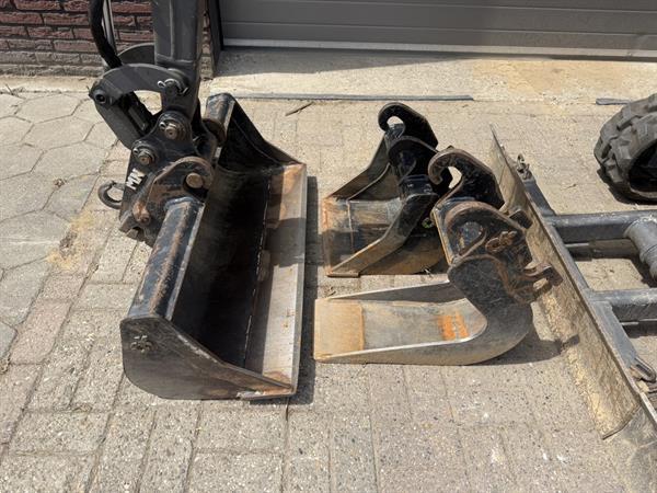 Grote foto volvo ec18e minigraver bj 2023 sloop sorteer functie 395 lease doe het zelf en verbouw kranen en graafmachines