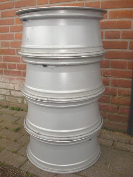 Grote foto 17 inch originele vw polo 2g velgen nr 206 auto onderdelen banden en velgen