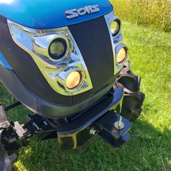 Grote foto solis s22 6 2 4wd rops s demo bj2023 met slechts 14 uur agrarisch tractoren