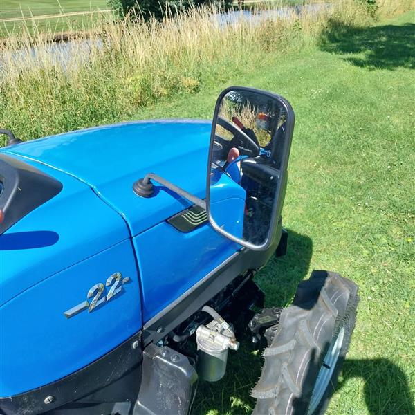 Grote foto solis s22 6 2 4wd rops s demo bj2023 met slechts 14 uur agrarisch tractoren