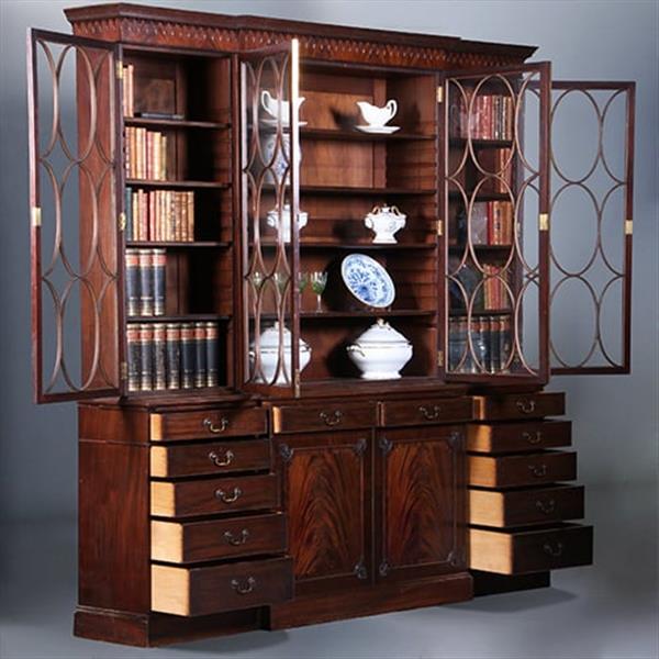 Grote foto grote break front bibliotheekkast met 6 deuren en 12 laden ca 1900 no.422410 antiek en kunst stoelen en banken