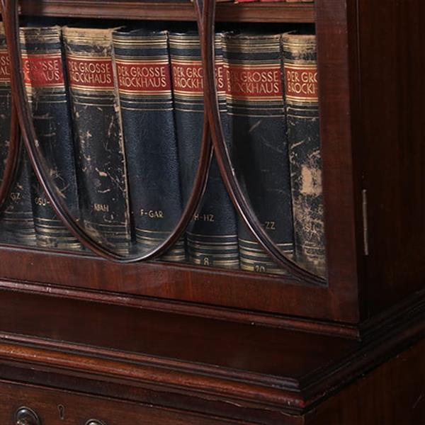Grote foto grote break front bibliotheekkast met 6 deuren en 12 laden ca 1900 no.422410 antiek en kunst stoelen en banken