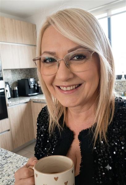 Grote foto discreet afspraakje contacten en berichten vrouw zoekt man