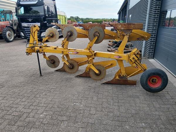Grote foto rumptstad 3 schaar ploeg agrarisch ploegen