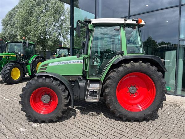 Grote foto fendt farmer 309c 782668 agrarisch tractoren