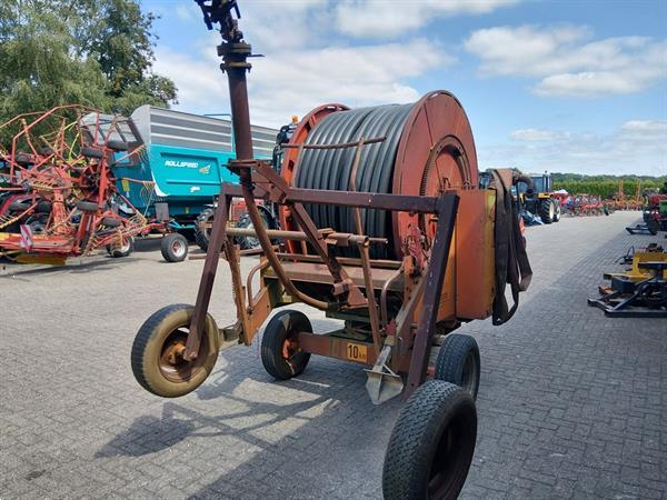 Grote foto bauer rainstar 75 300 beregeningshaspel agrarisch beregeningapparatuur