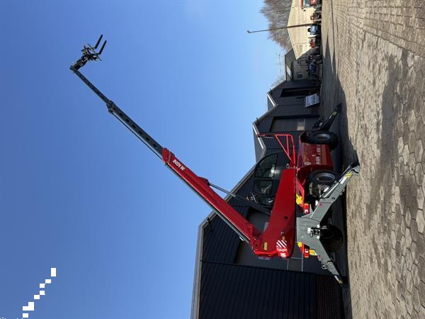Grote foto magni rth 5.18 roterende verreiker merlo manitou 2170 lease doe het zelf en verbouw kranen en graafmachines