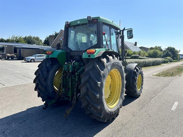 Grote foto john deere 6310 agrarisch tractoren