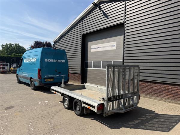 Grote foto vlemmix 2700 kg machinetransporter 300x150 gebruikt belgische papieren agrarisch aanhangwagens