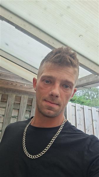 Grote foto om vrouwen te plezieren altijd berijkbaar erotiek man zoekt vrouwelijke sekspartner