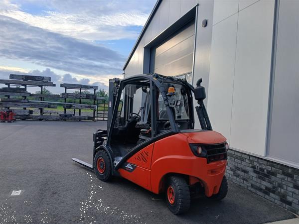 Grote foto linde h35 d evo met vorkenversteller bj2019 agrarisch heftrucks