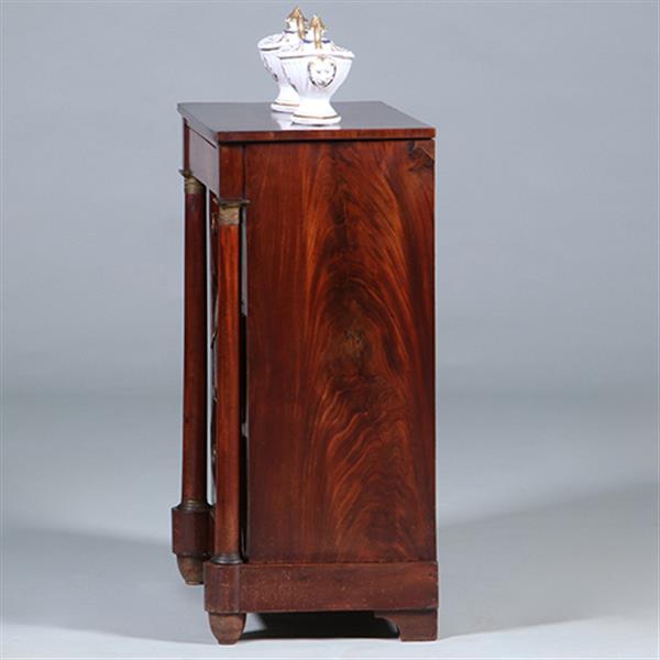 Grote foto opvallend kleine fraaie hollandse empire commode met 4 laden en 2 zuilen ca 1810 no.431525 antiek en kunst stoelen en banken