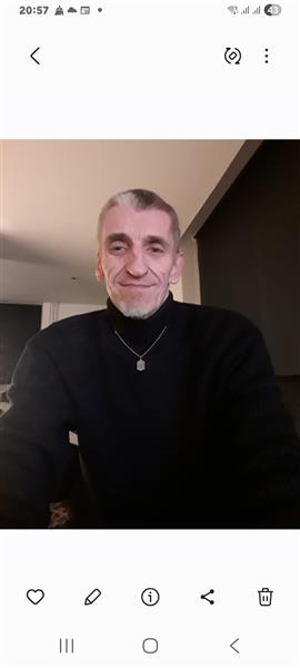 Grote foto komt nog contacten en berichten man zoekt vrouw