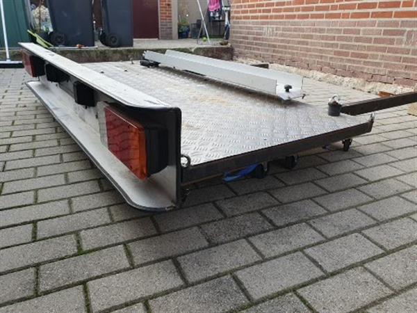 Grote foto scooterdrager zware uitvoering caravans en kamperen camper accessoires