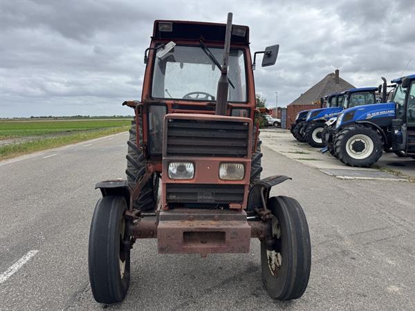 Grote foto fiat 780 agrarisch tractoren