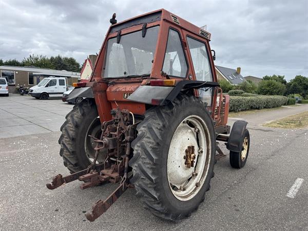 Grote foto fiat 780 agrarisch tractoren