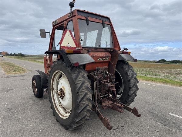 Grote foto fiat 780 agrarisch tractoren