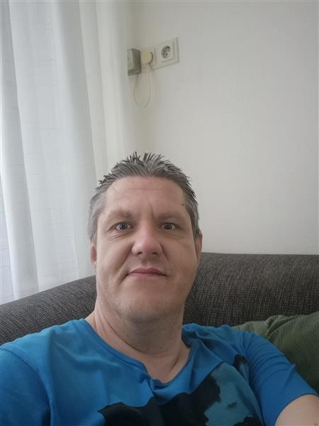 Grote foto lieve man zoekt leuke vrouw contacten en berichten man zoekt vrouw