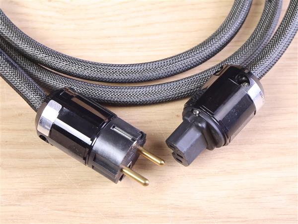 Grote foto jorma design unity high end audio power cable 2 0 metre audio tv en foto onderdelen en accessoires