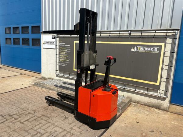 Grote foto vs 22956 elektrische duo stapelaar bt 1700mm doe het zelf en verbouw hefwerktuigen