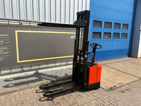 Grote foto vs 22956 elektrische duo stapelaar bt 1700mm doe het zelf en verbouw hefwerktuigen