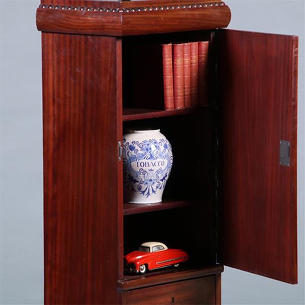 Grote foto art deco zuilvormige kast of kastvormige zuil met 1 deur en twee kleine laden ca 1915 no.431540 antiek en kunst stoelen en banken